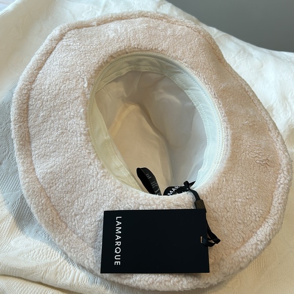 CLOSET CLOSING Revolve Lamarque Layda Cowboy Hat in Bone OS - Picture 4 of 5